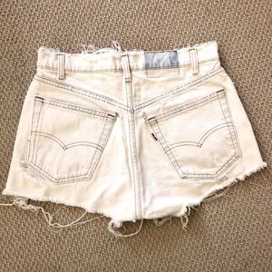 Vintage Light-wash (white) Levi Strauss Shorts